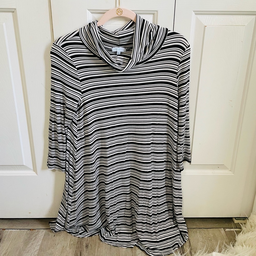Jun&Ivy striped dress